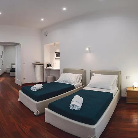 Habitat 42 Πανσιόν